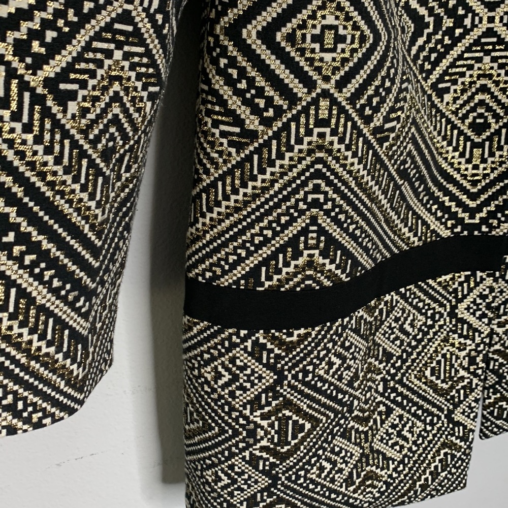 Black label Chicos black gold metallic jacquard topper 1 M - Picture 5 of 9
